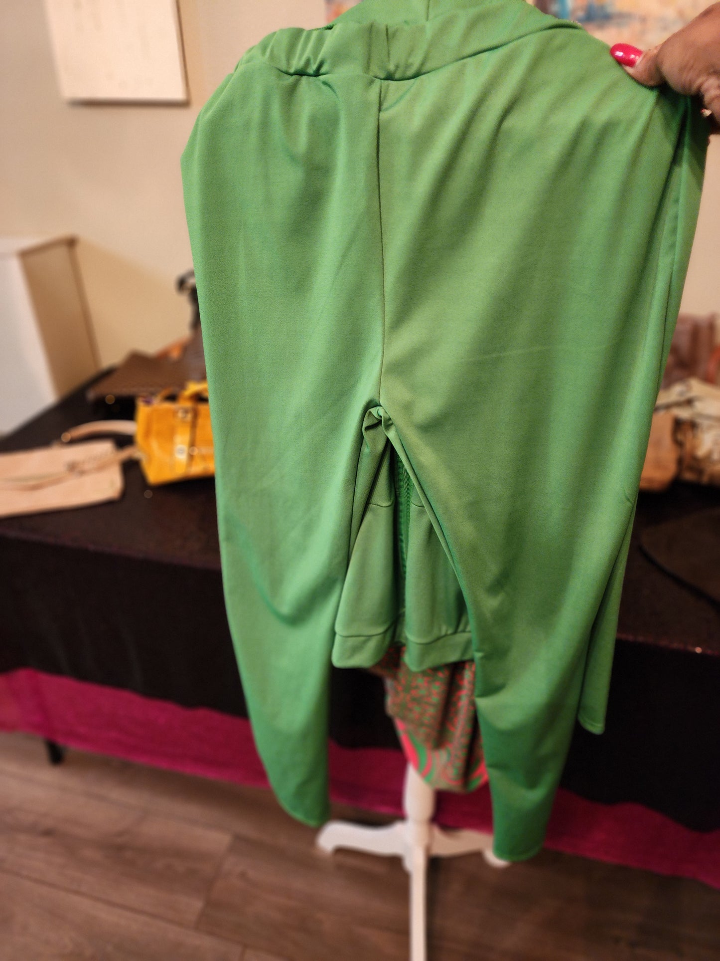 Green 2 Pcs Suit