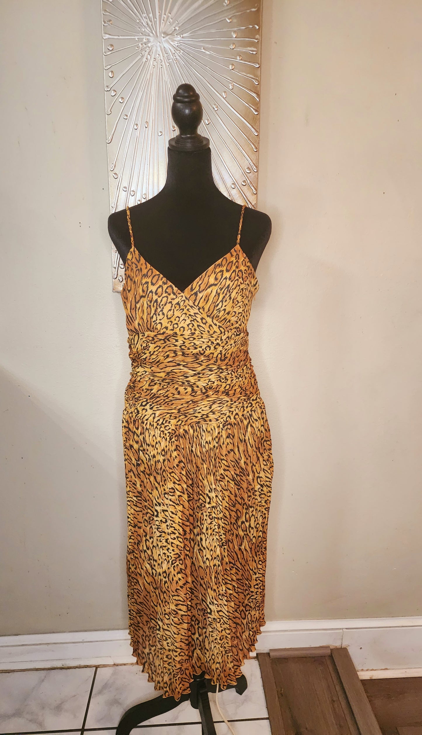 Due Per Due Animal Print Pleated Dress