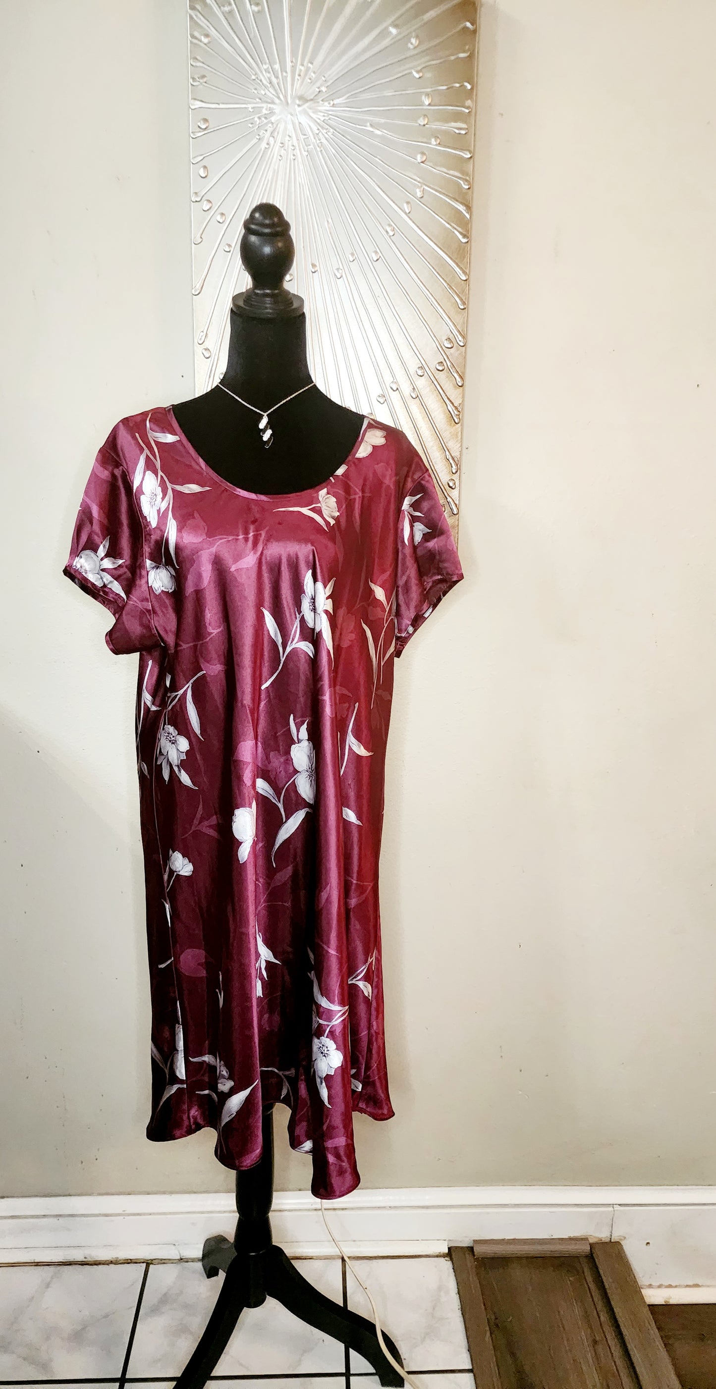 Halston Burgundy Floral Print Dress