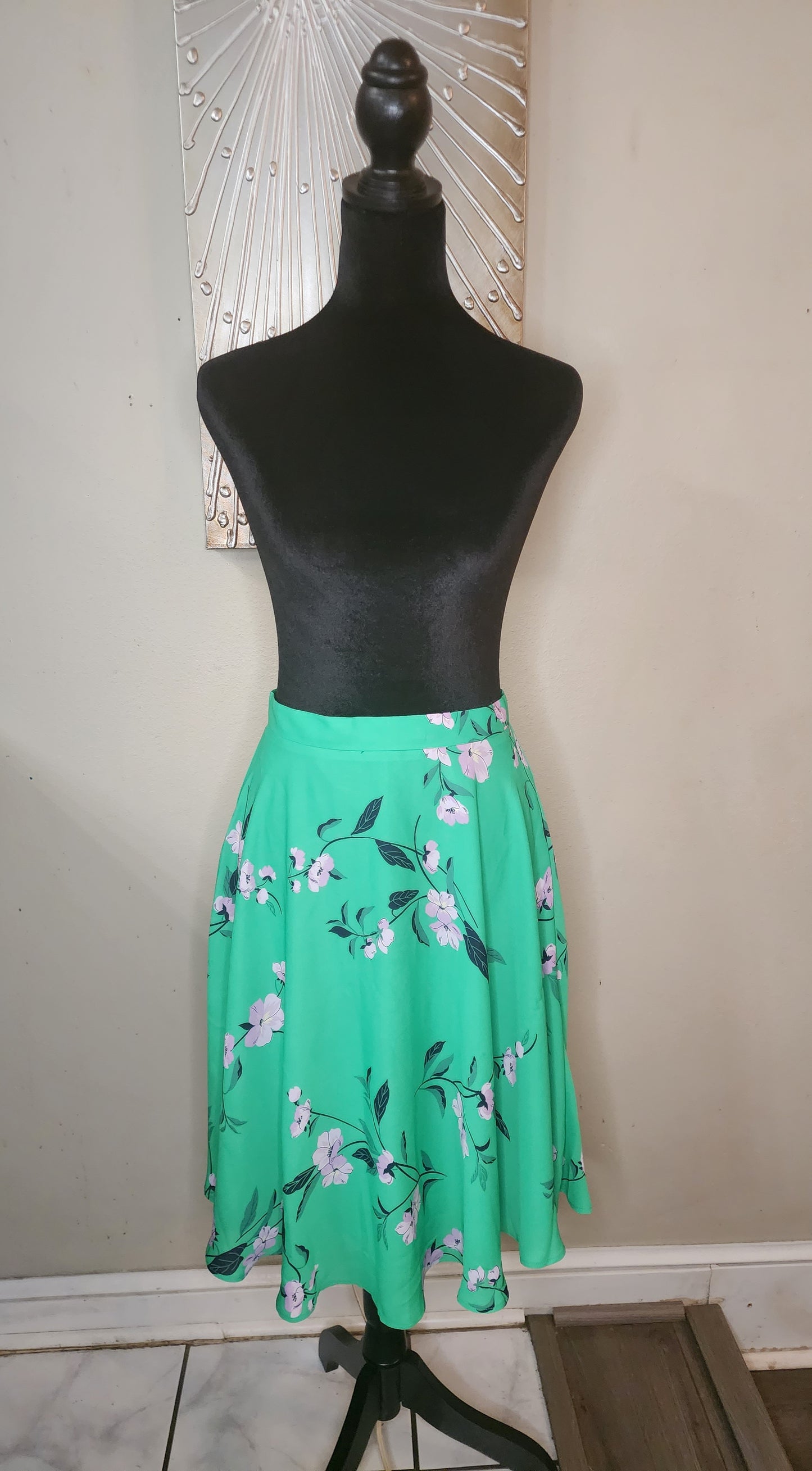 Ann Taylor Green and Pink Floral Skirt