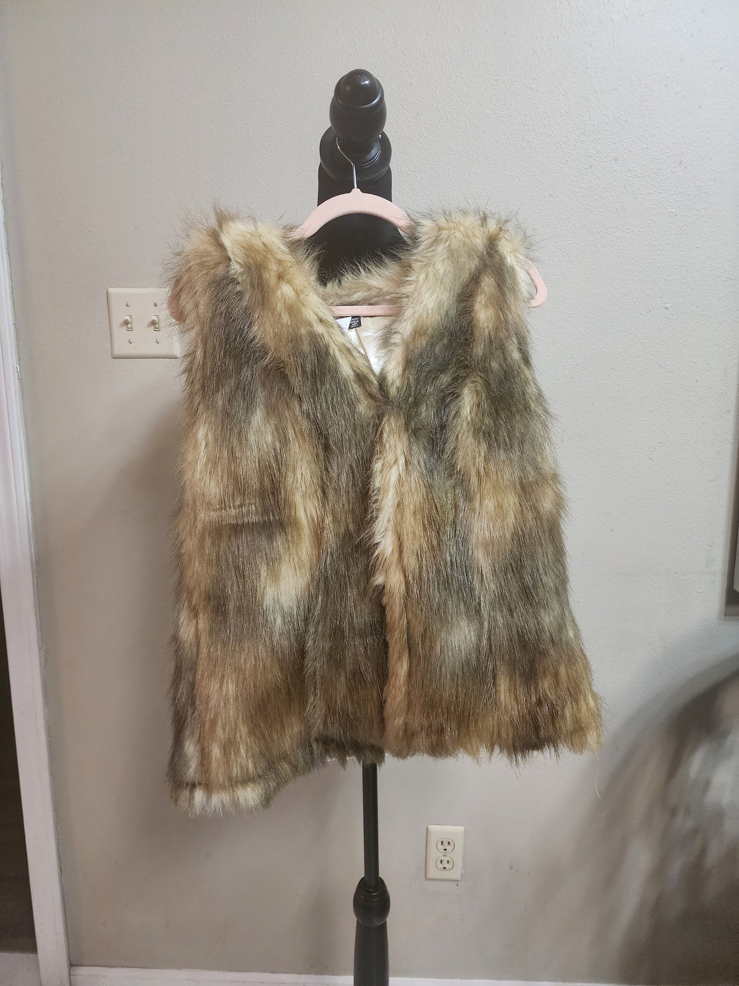 Dimri Multi Color Browns Faux Fur Vest