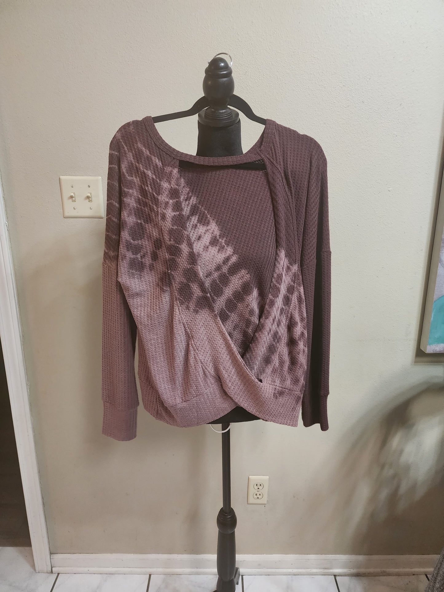 She + Sky Burgundy and Mauve Waffle Print Top