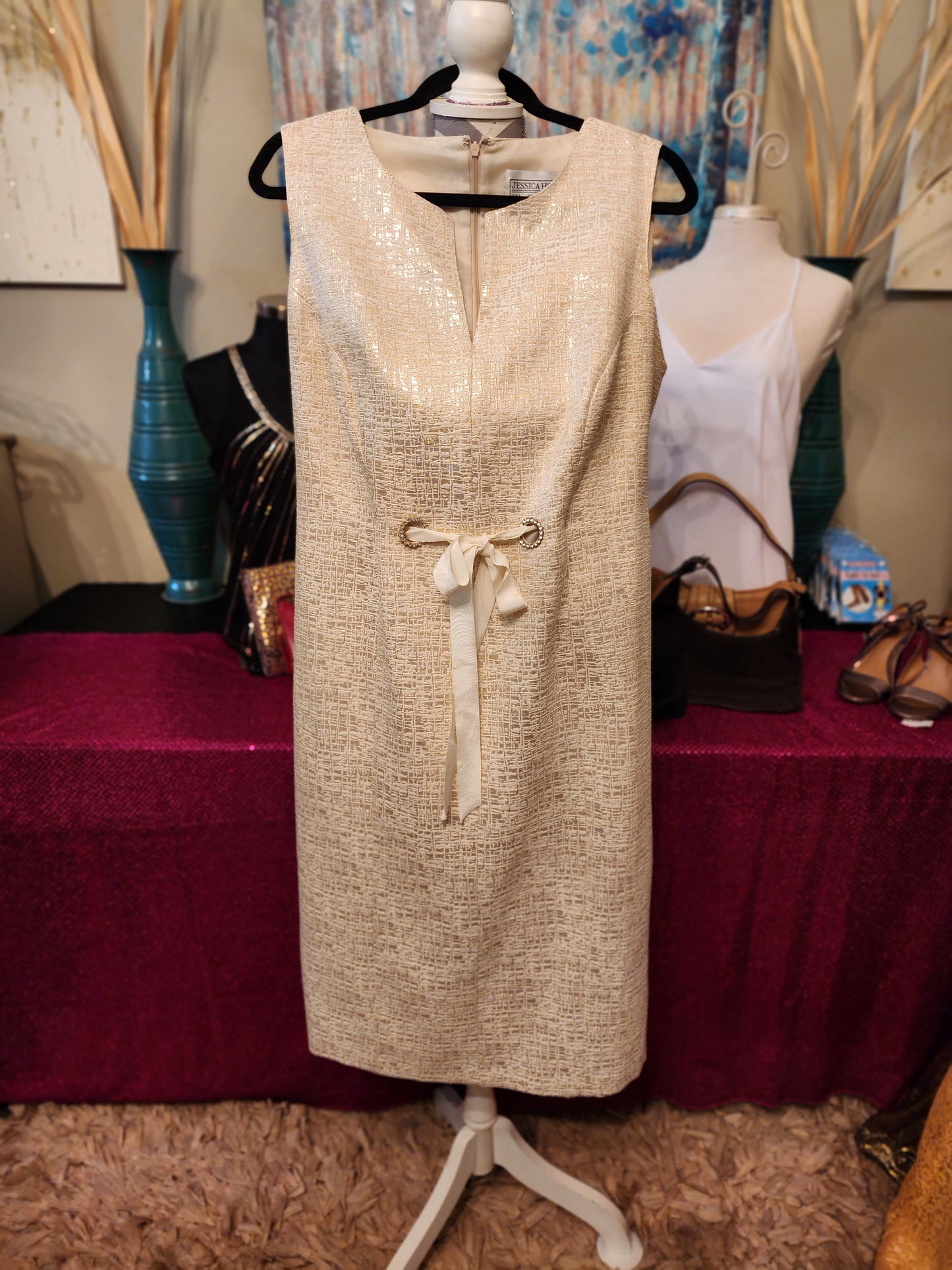 Jessica Howard Woman Beige and Gold Dress