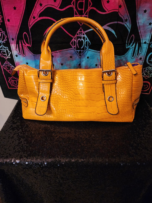 Chinese Laundry Croc Embossed Baguette Handbag