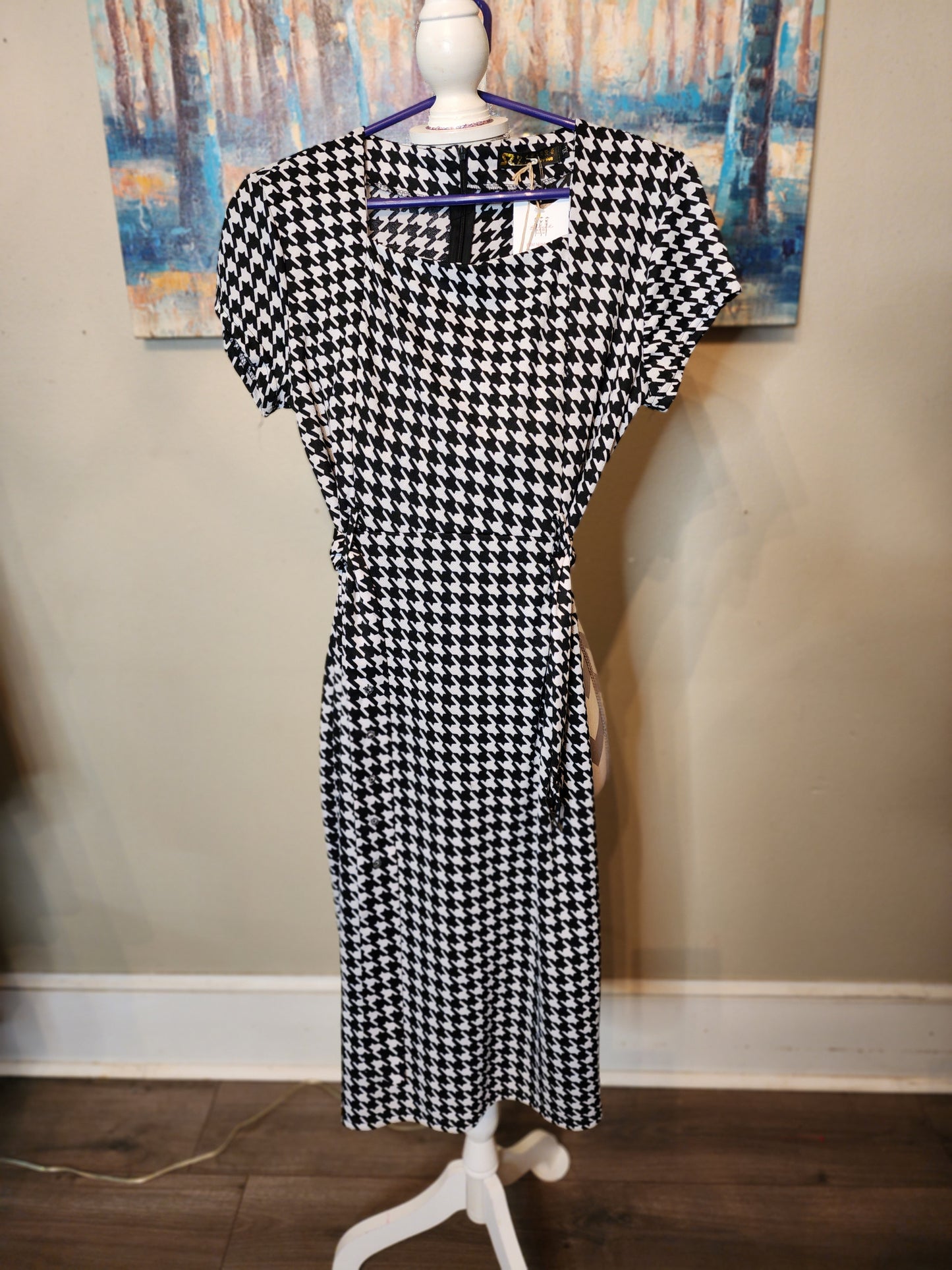 Perfect Style by Shez Hounds Tooth Belted Dress