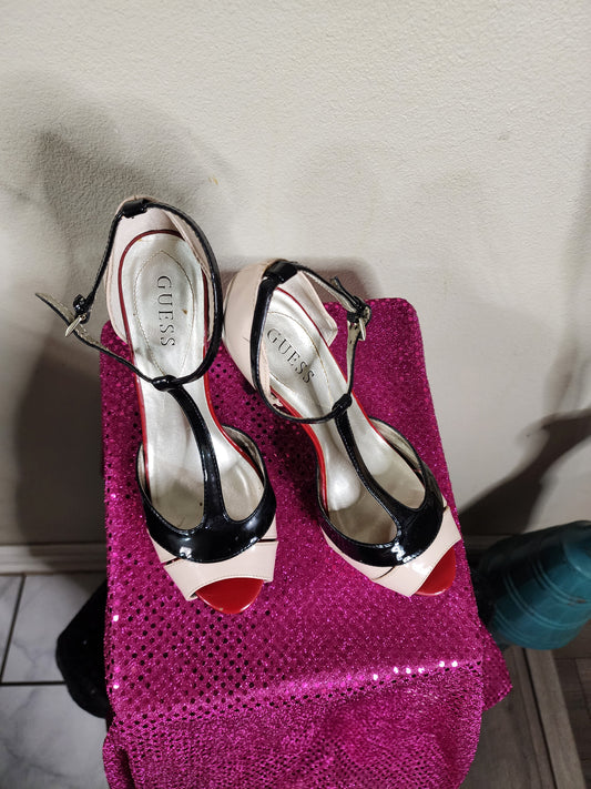 Guess Color Block Black and Beige Heels