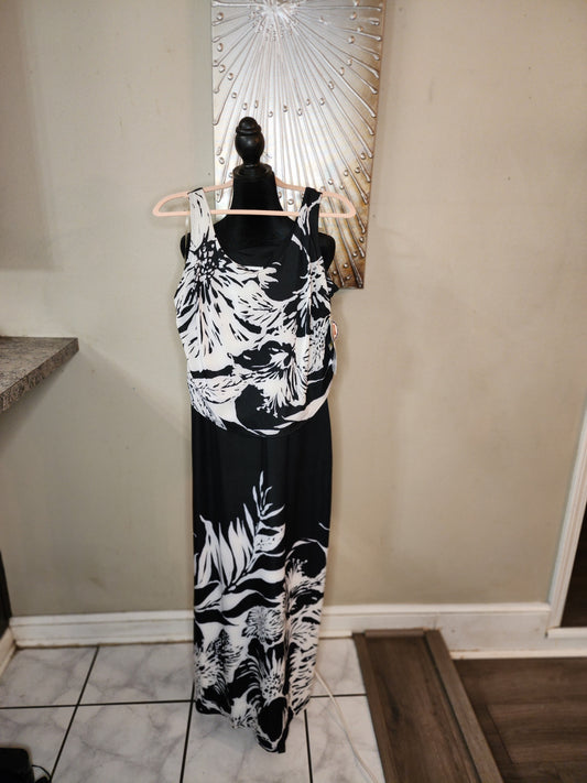 Bethany Black and White Maxi Dress